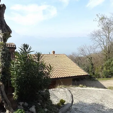 Rossone Villa *